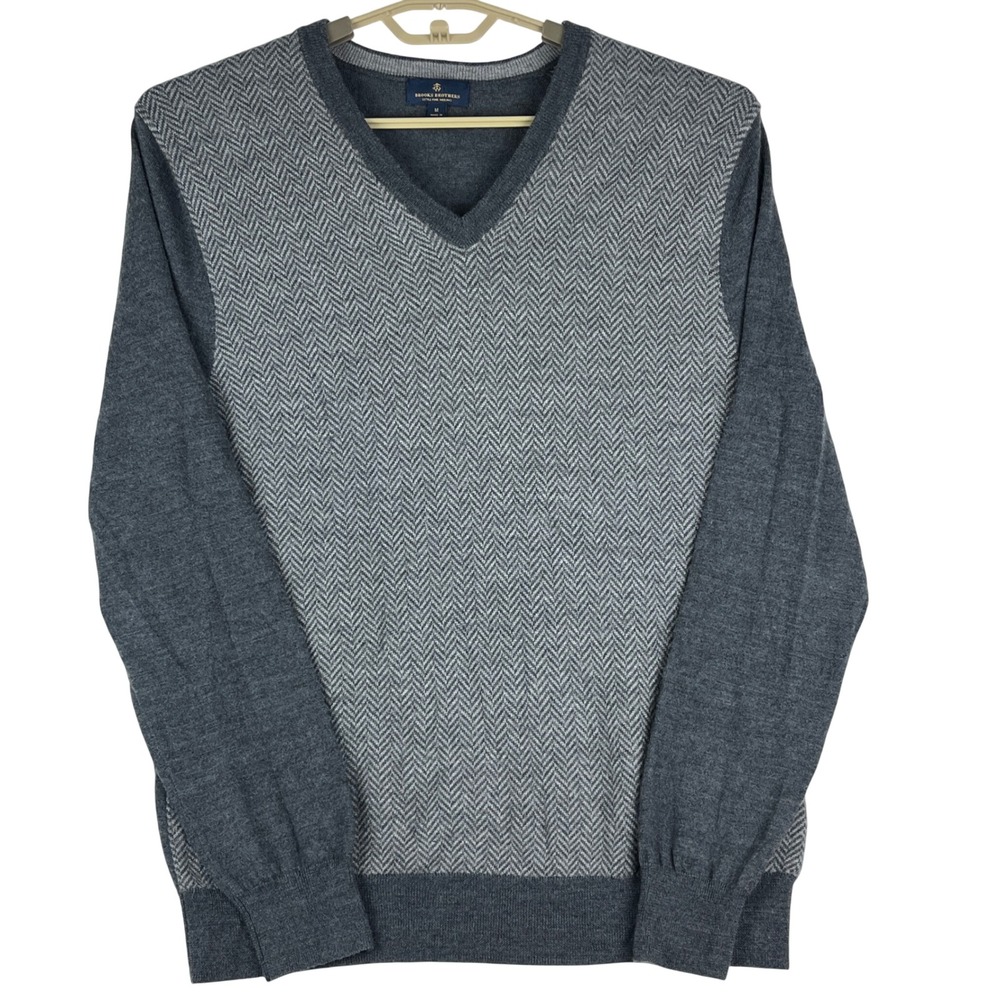 Brooks Brothers Sweater Mens M‎ Extra Fine Merino Wool V-Neck Herringbone Gray